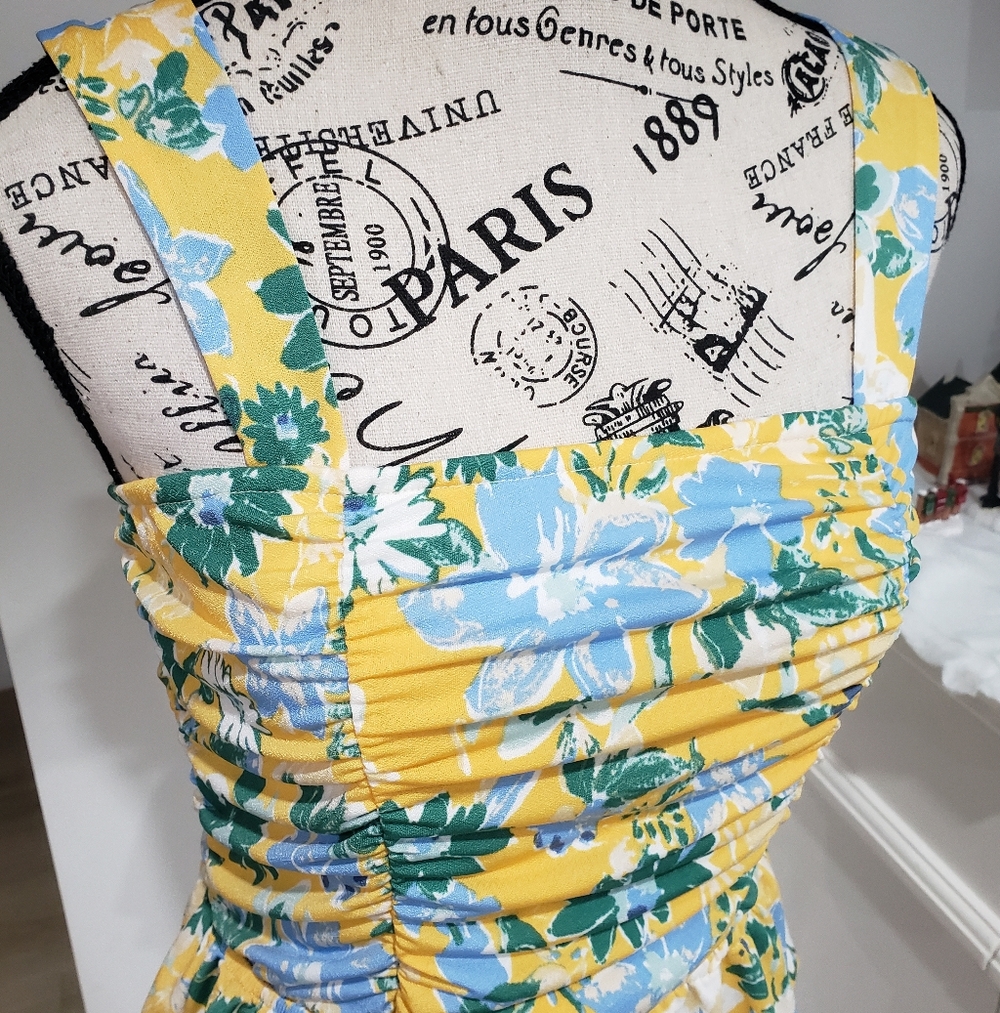 ECLAIR | Yellow/Blue Floral Rouched Tank Top - Picture 2 of 4